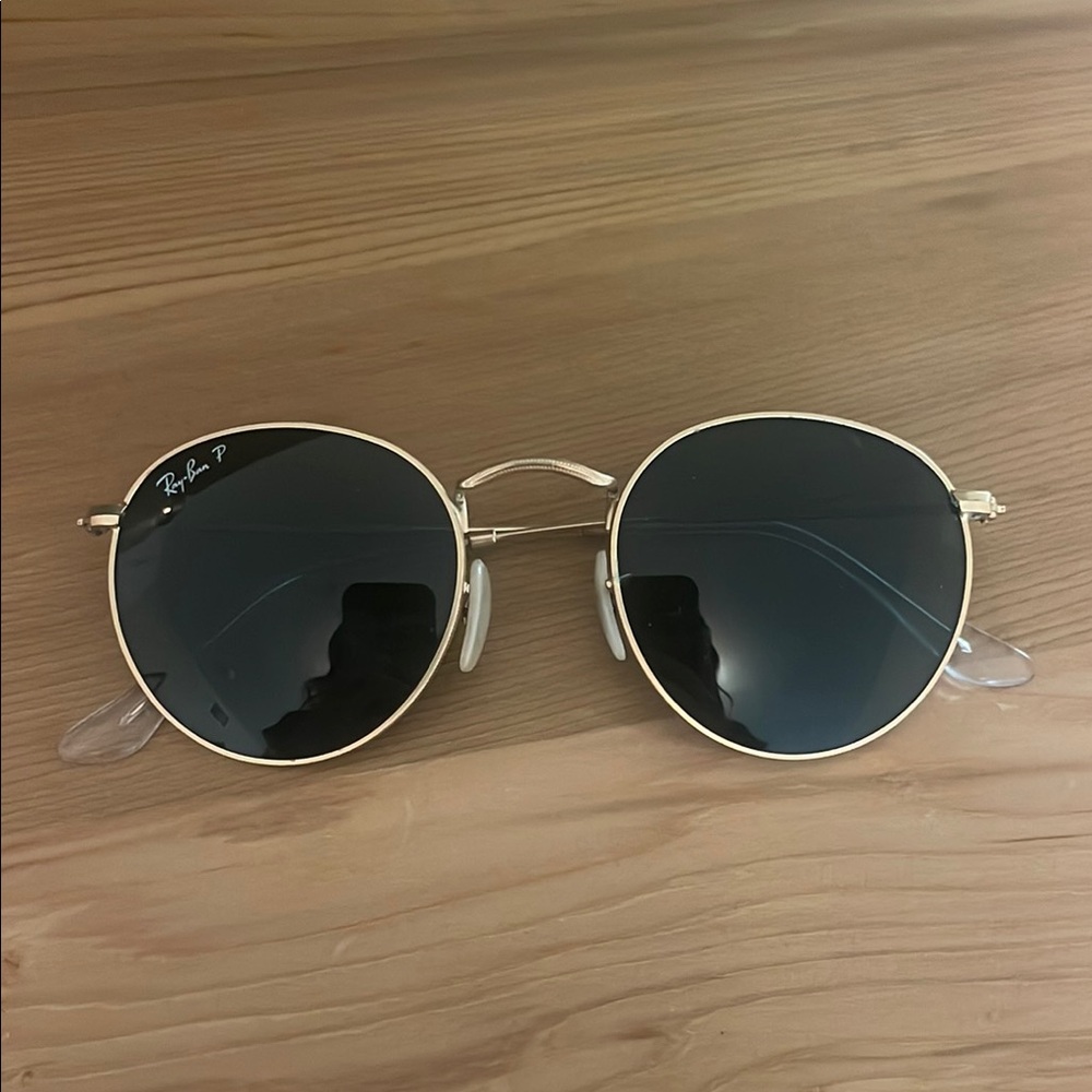 Ray-Ban Polarized Round Gold Sunglasses